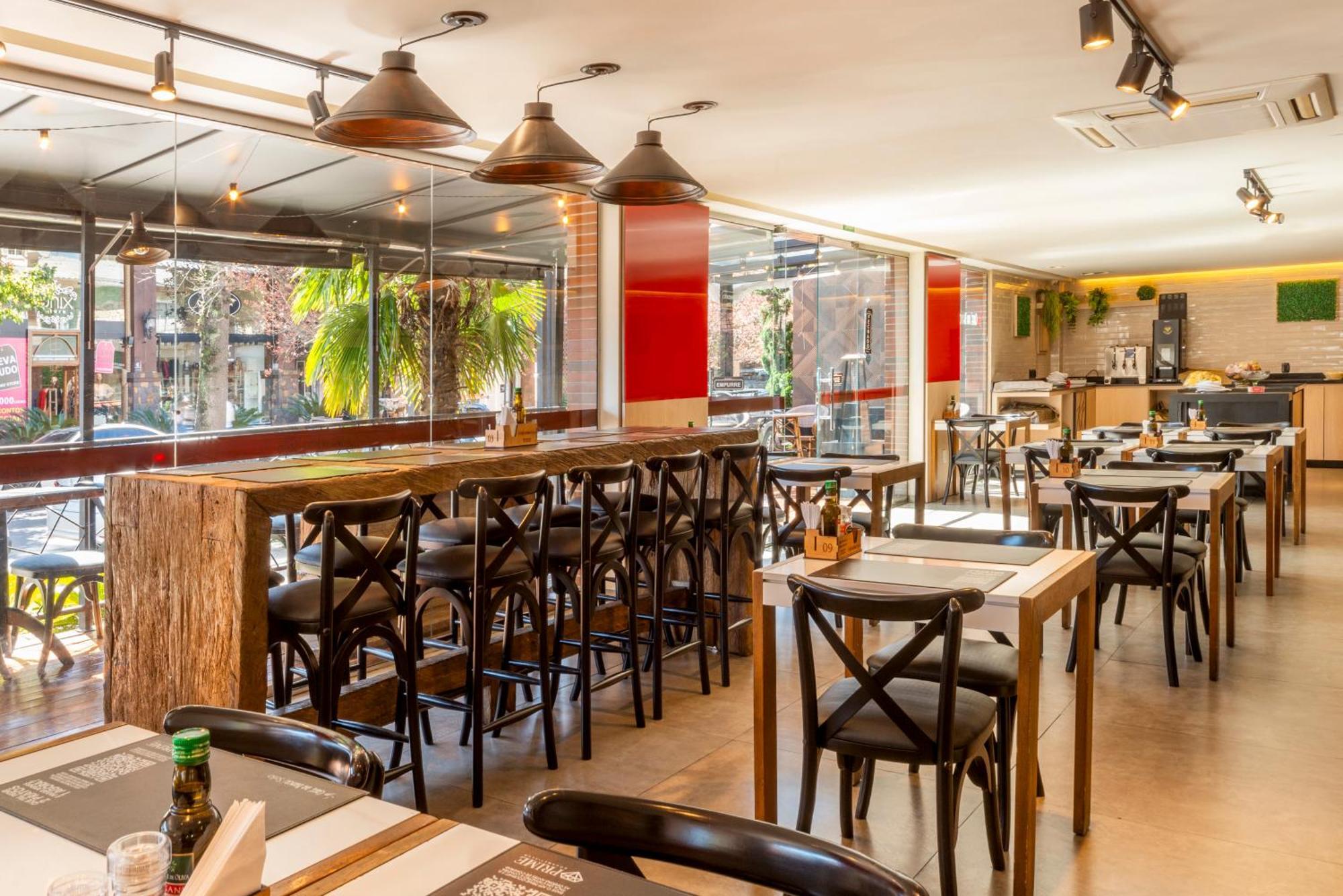 拉海图斯蒂洛中心酒店 格拉玛多 外观 照片 Restaurant in Madrid