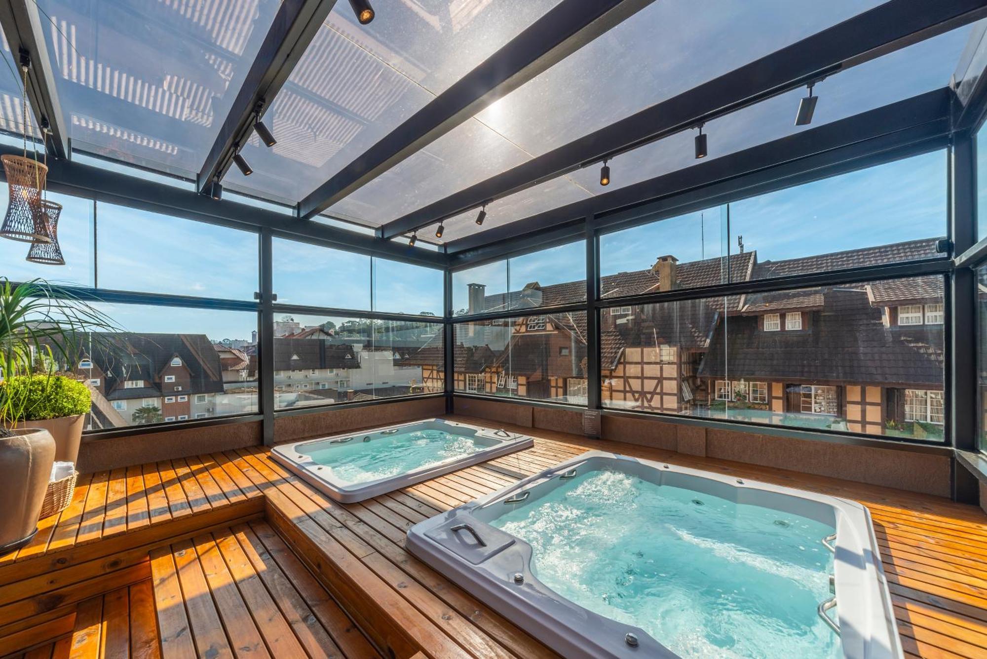 拉海图斯蒂洛中心酒店 格拉玛多 外观 照片 Rooftop spa